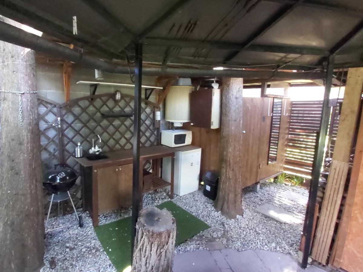 Relax Bungalow Terrace, Glamping Fahaz Siófok Exteriör bild