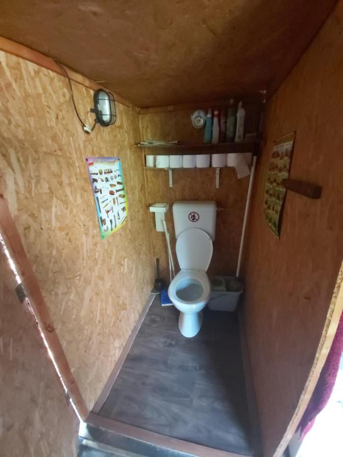Relax Bungalow Terrace, Glamping Fahaz Siófok Exteriör bild